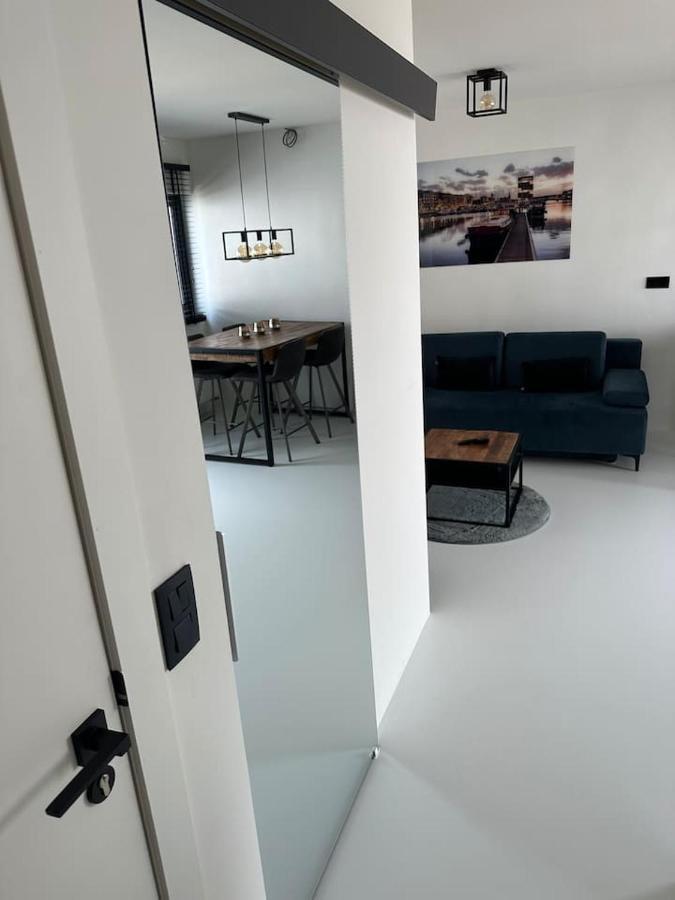 Appartamento Antwerp West Side, Terrace Zwijndrecht Esterno foto