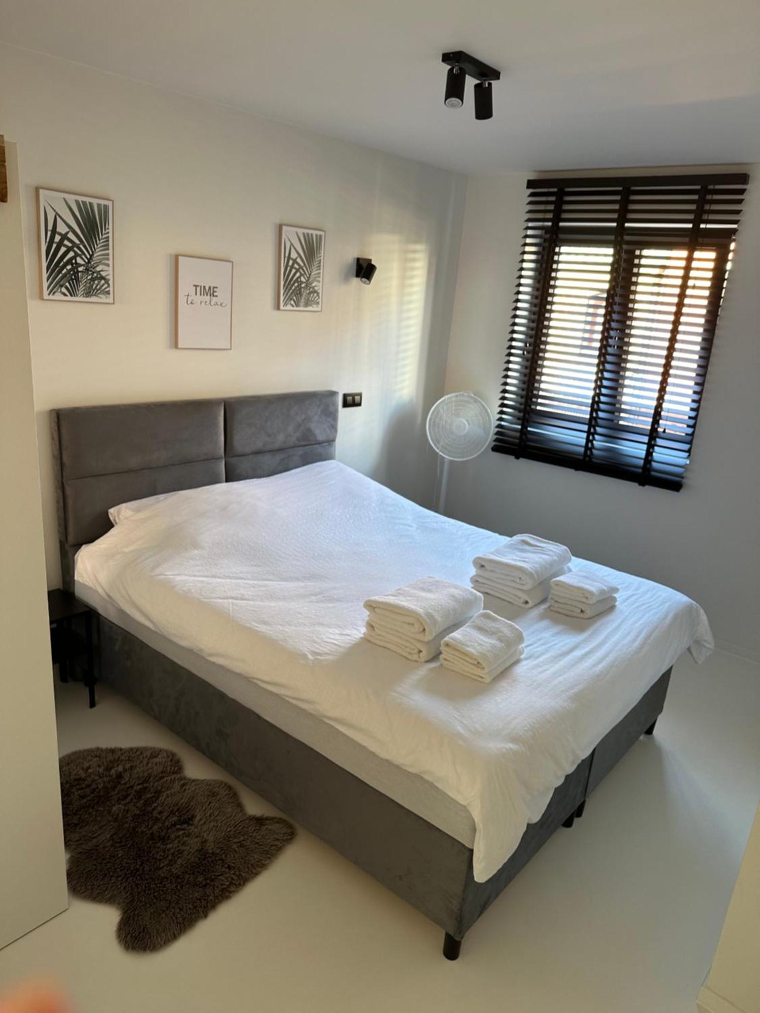 Appartamento Antwerp West Side, Terrace Zwijndrecht Esterno foto